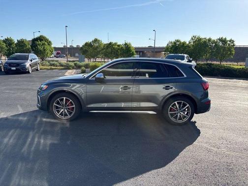Gray 2022 Audi SQ5 3.0T Prestige