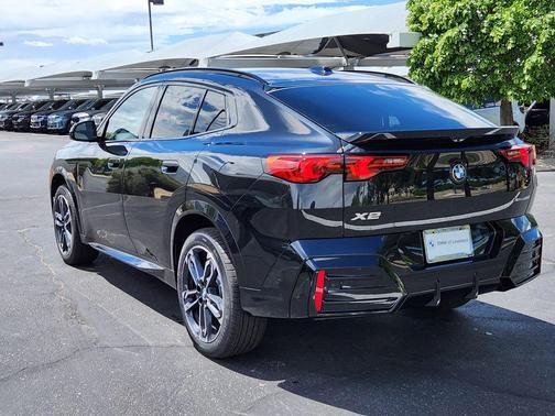 Black Sapphire Metallic 2026 BMW X2 xDrive28i