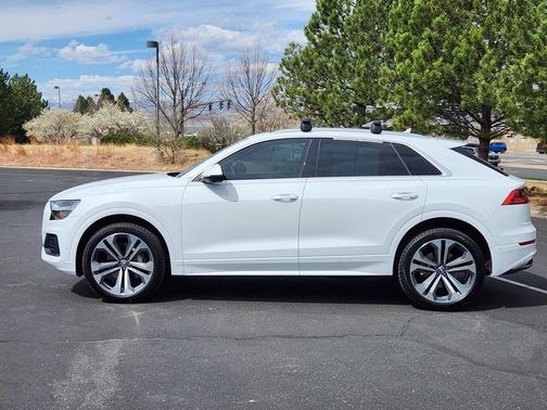 Glacier White Metallic 2019 Audi Q8 3.0T Premium