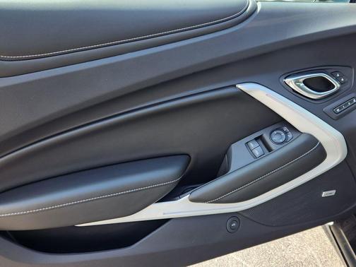 Nightfall Gray Metallic 2016 Chevrolet Camaro 2SS