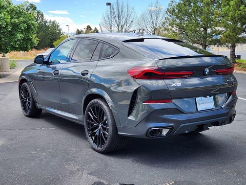 Dravit Grey Metallic 2027 BMW X6 xDrive40i