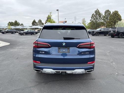 Phytonic Blue Metallic 2021 BMW X5 PHEV xDrive45e
