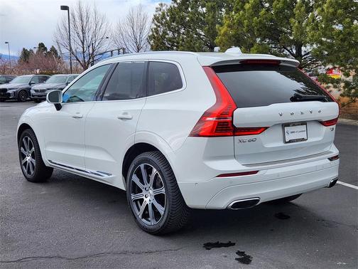 2021 Volvo XC60 T5 Inscription