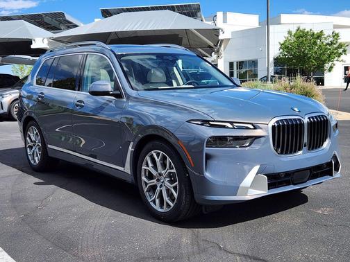 Sparkling Copper Metallic 2027 BMW X7 xDrive40i