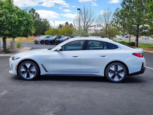 Mineral White Metallic 2026 BMW i4 Gran Coupe xDrive40