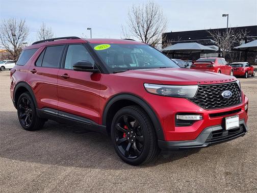 2022 Ford Explorer ST