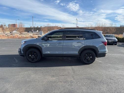 2022 Honda Pilot AWD TrailSport