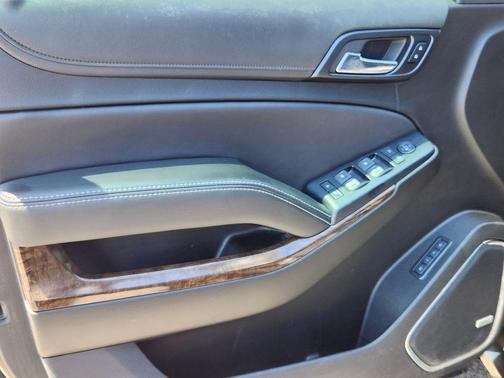 Deepwood Green Metallic 2019 Chevrolet Tahoe LT
