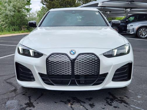 Mineral White Metallic 2026 BMW i4 Gran Coupe xDrive40