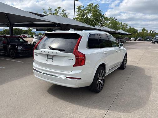 2023 Volvo XC90 B6 Ultimate 7-Seater