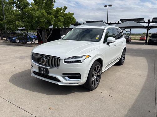 2023 Volvo XC90 B6 Ultimate 7-Seater