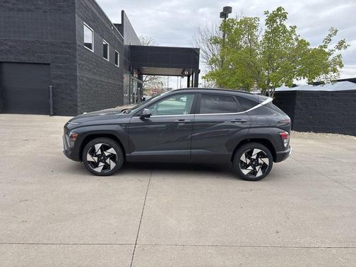 Ecotronic Gray Pearl 2024 Hyundai KONA Limited