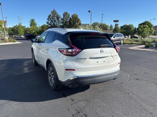 Pearl White 2015 Nissan Murano SL