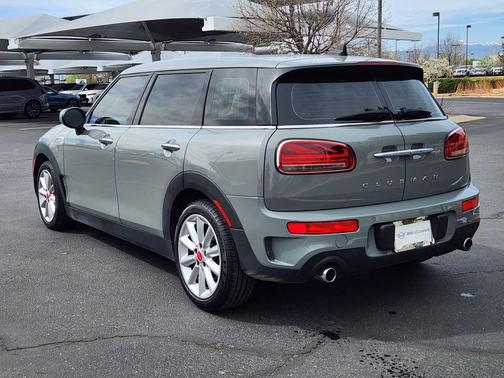 Moonwalk Gray Metallic 2020 MINI Clubman Cooper S