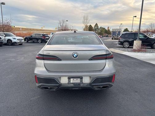 2023 BMW 760 i xDrive