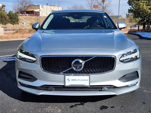 2018 Volvo S90 T5 Momentum
