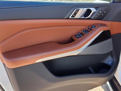 2023 BMW X5 PHEV xDrive45e