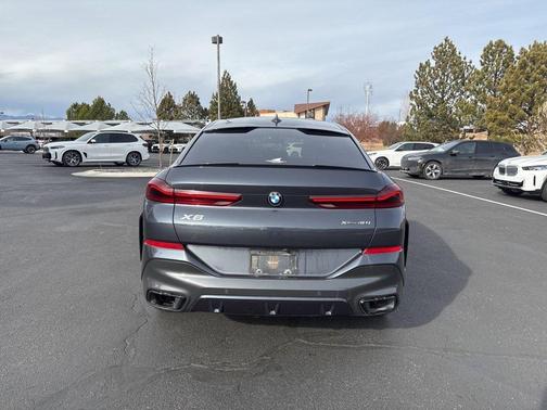 2021 BMW X6 xDrive40i
