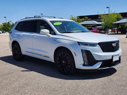 Crystal White Tricoat 2024 Cadillac XT6 Sport AWD