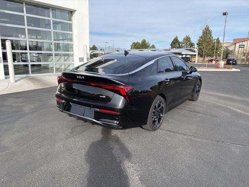 Aurora Black Pearl 2025 Kia K5 GT-Line