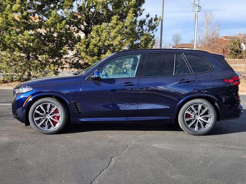 Tanzanite Blue II Metallic 2026 BMW X5 PHEV xDrive50e