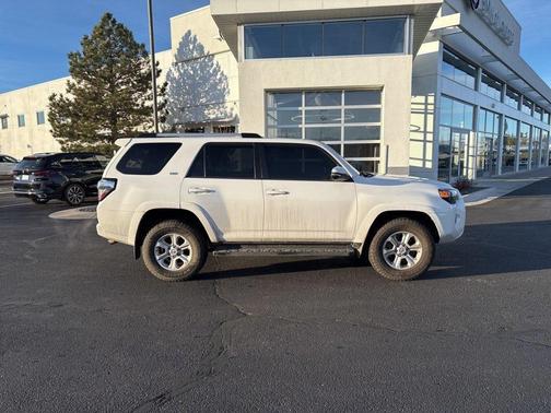 2020 Toyota 4Runner SR5