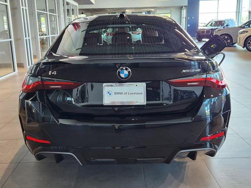 Black Sapphire Metallic 2026 BMW i4 Gran Coupe xDrive40