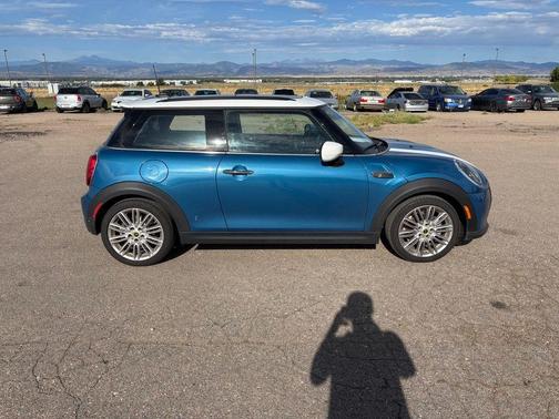 Island Blue Metallic 2024 MINI Hardtop Cooper S