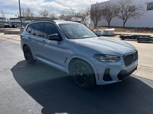 2023 BMW X3 M40i