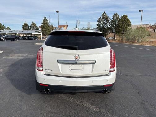 Platinum Ice Tricoat 2016 Cadillac SRX Premium Collection
