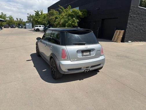 Silver 2006 MINI Cooper S Base