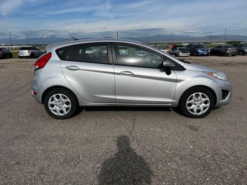Ingot Silver 2012 Ford Fiesta SE