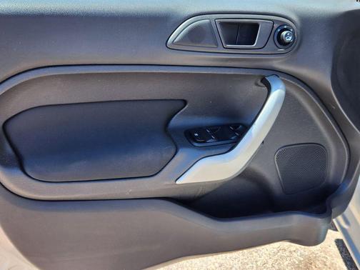 Ingot Silver 2012 Ford Fiesta SE