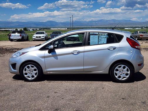Ingot Silver 2012 Ford Fiesta SE