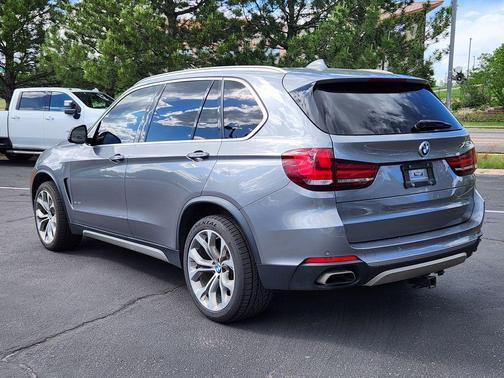 Space Gray Metallic 2018 BMW X5 xDrive50i