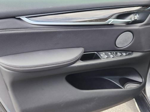 Space Gray Metallic 2018 BMW X5 xDrive50i