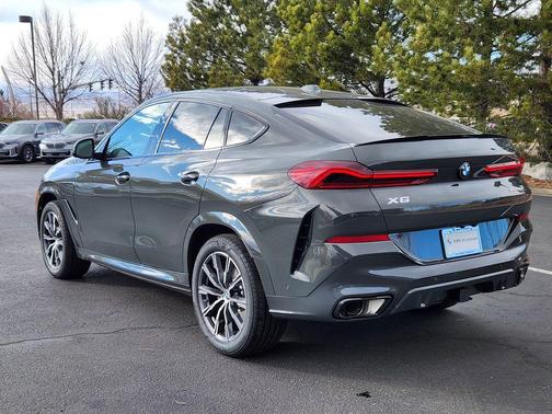 2026 BMW X6 xDrive40i