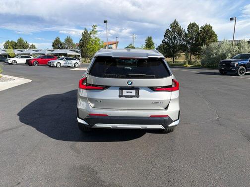 Space Silver Metallic 2023 BMW X1 xDrive28i