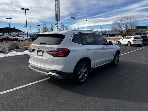 2023 BMW X3 xDrive30i