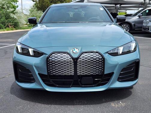 Cape York Green Metallic 2026 BMW i4 Gran Coupe xDrive40