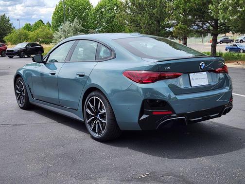 Cape York Green Metallic 2026 BMW i4 Gran Coupe xDrive40