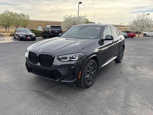 Dark Graphite Metallic 2025 BMW X4 xDrive30i