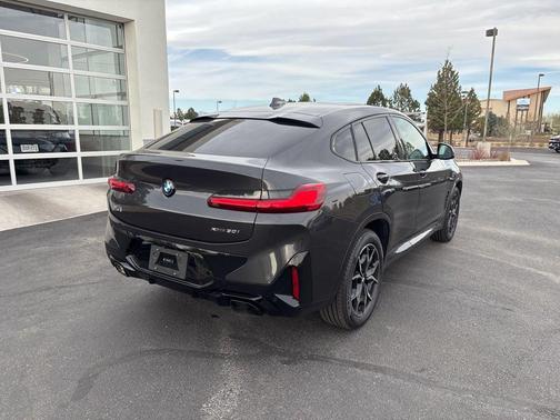 Dark Graphite Metallic 2025 BMW X4 xDrive30i