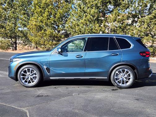 Blue Ridge Mountain Metallic 2026 BMW X5 PHEV xDrive50e