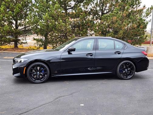 2026 BMW 330 i xDrive