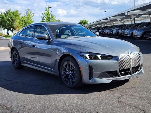 Skyscraper Grey Metallic 2026 BMW i4 Gran Coupe xDrive40