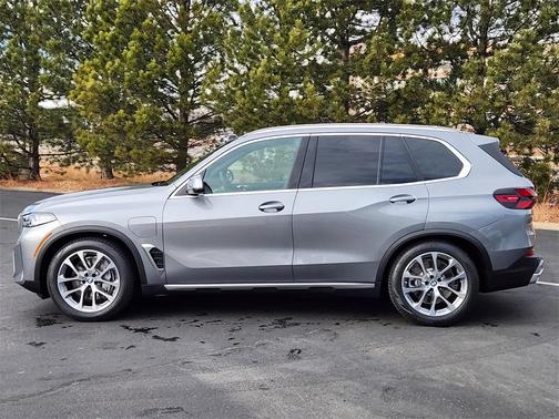 2026 BMW X5 PHEV xDrive50e