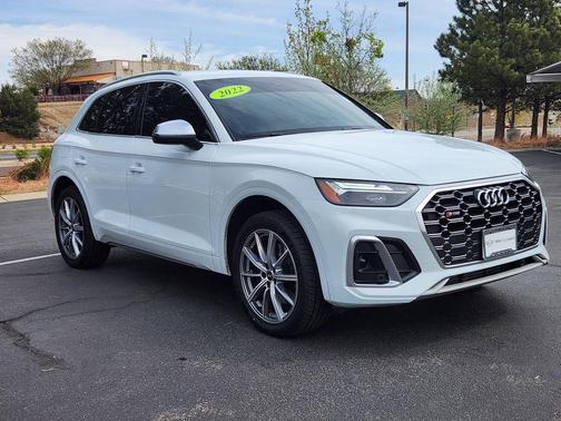 Glacier White Metallic 2022 Audi SQ5 3.0T Premium