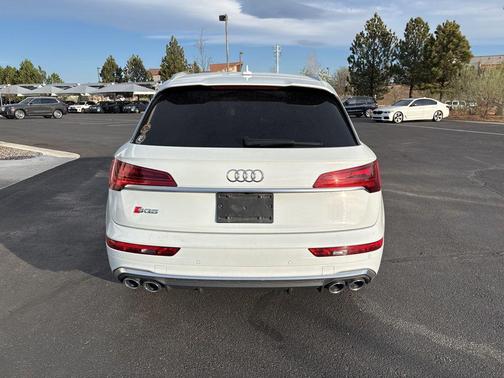 Glacier White Metallic 2022 Audi SQ5 3.0T Premium