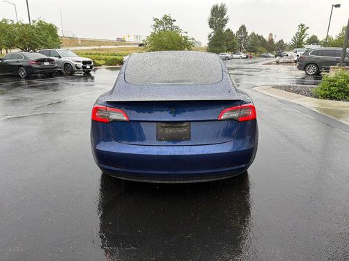 Dark Blue 2022 Tesla Model 3 Long Range